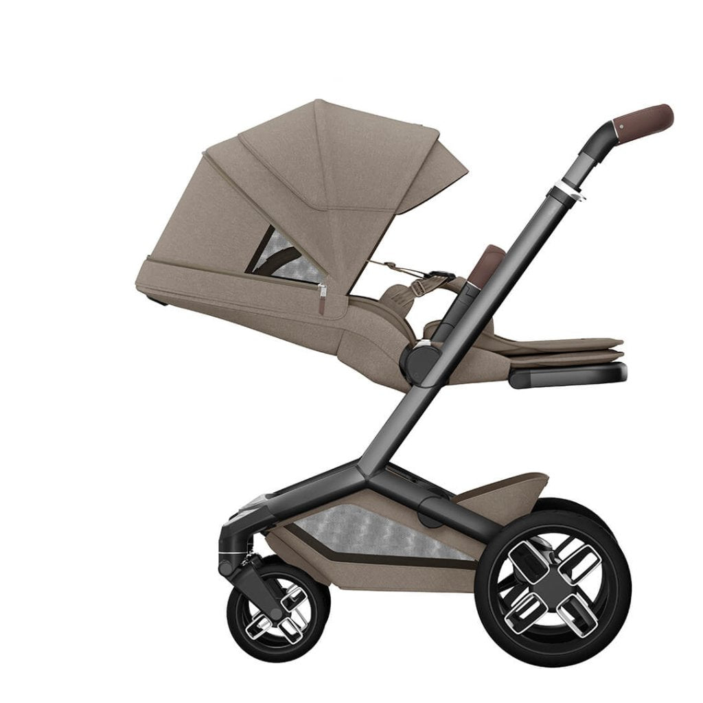 Bambinista - MAXI COSI - Travel - MAXI COSI FAME 10 Piece Premium Travel System with FamilyFix 360 Pro2 - Twilic Truffle (Black Wheel)