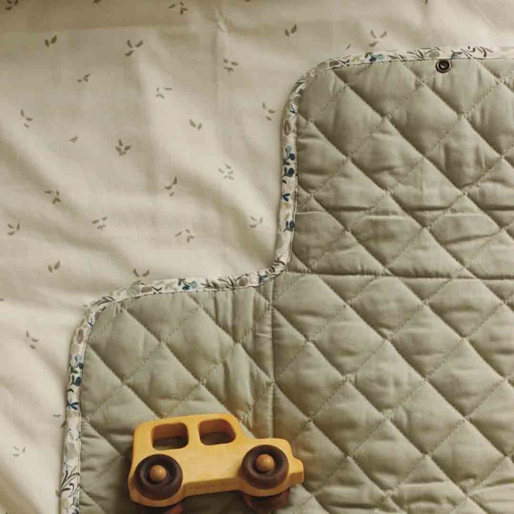 Bambinista-AVERY ROW-Accessories-AVERY ROW Travel Baby Changing Mat - Riverbank