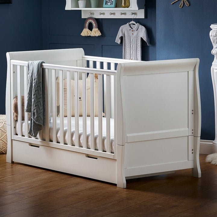 OBABY Stamford Classic Cot Bed Breathable Mattress White Bambinista